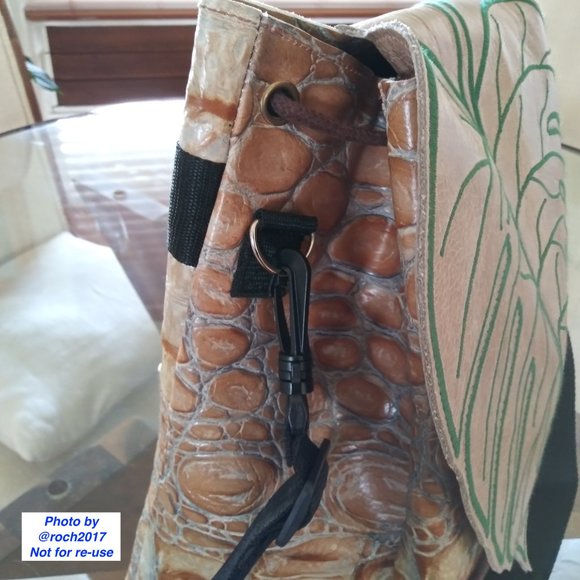 Monstera Leaf Leather Convertible Backpack - Picture 7 of 16